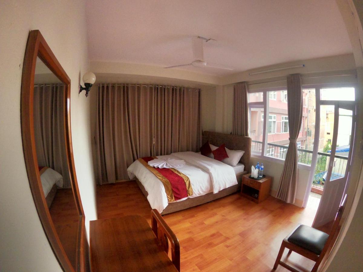 Om Tara Guest House Pvt Ltd Katmandu Zewnętrze zdjęcie