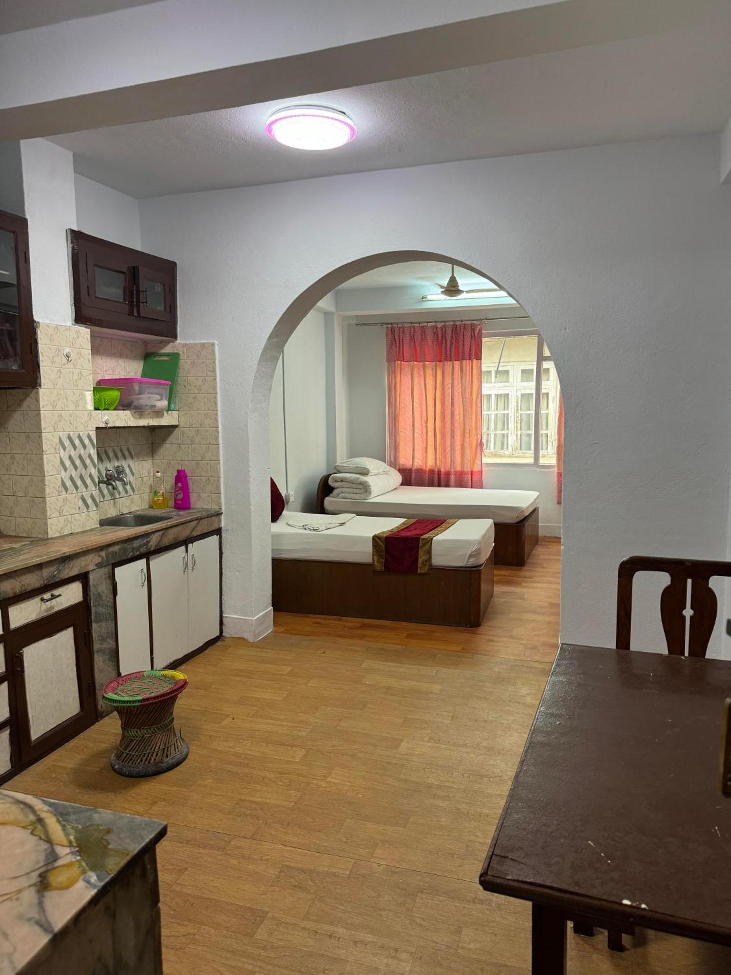 Om Tara Guest House Pvt Ltd Katmandu Zewnętrze zdjęcie